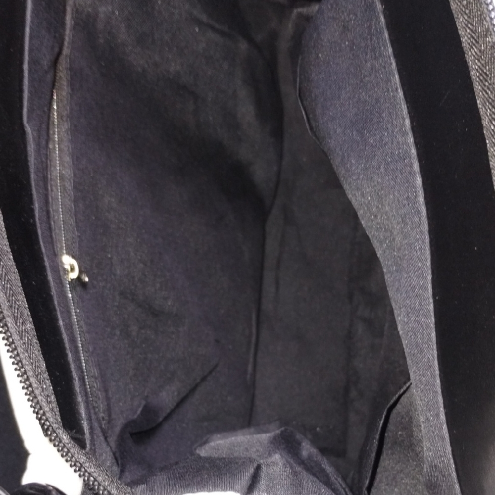 SHEIN Black and White Graphic Shoulder Bag with Leather Trim - Picture 6 of 7